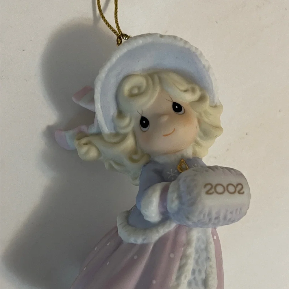 Precious Moments Ornament May Your Holiday Sparkle With Joy 2002 Girl Skating
